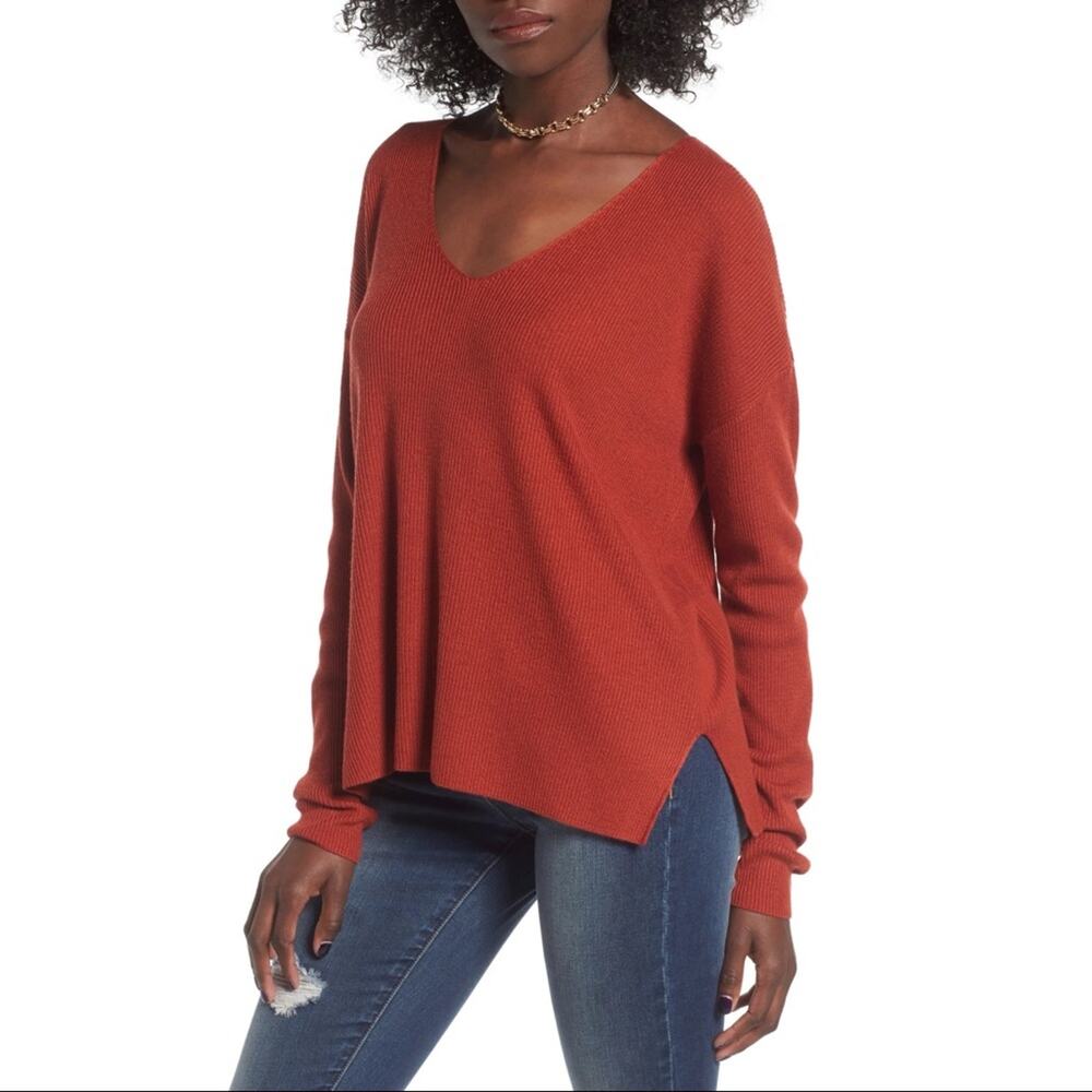 BP. V-Neck Pullover Sweater Red Ochre Size Small